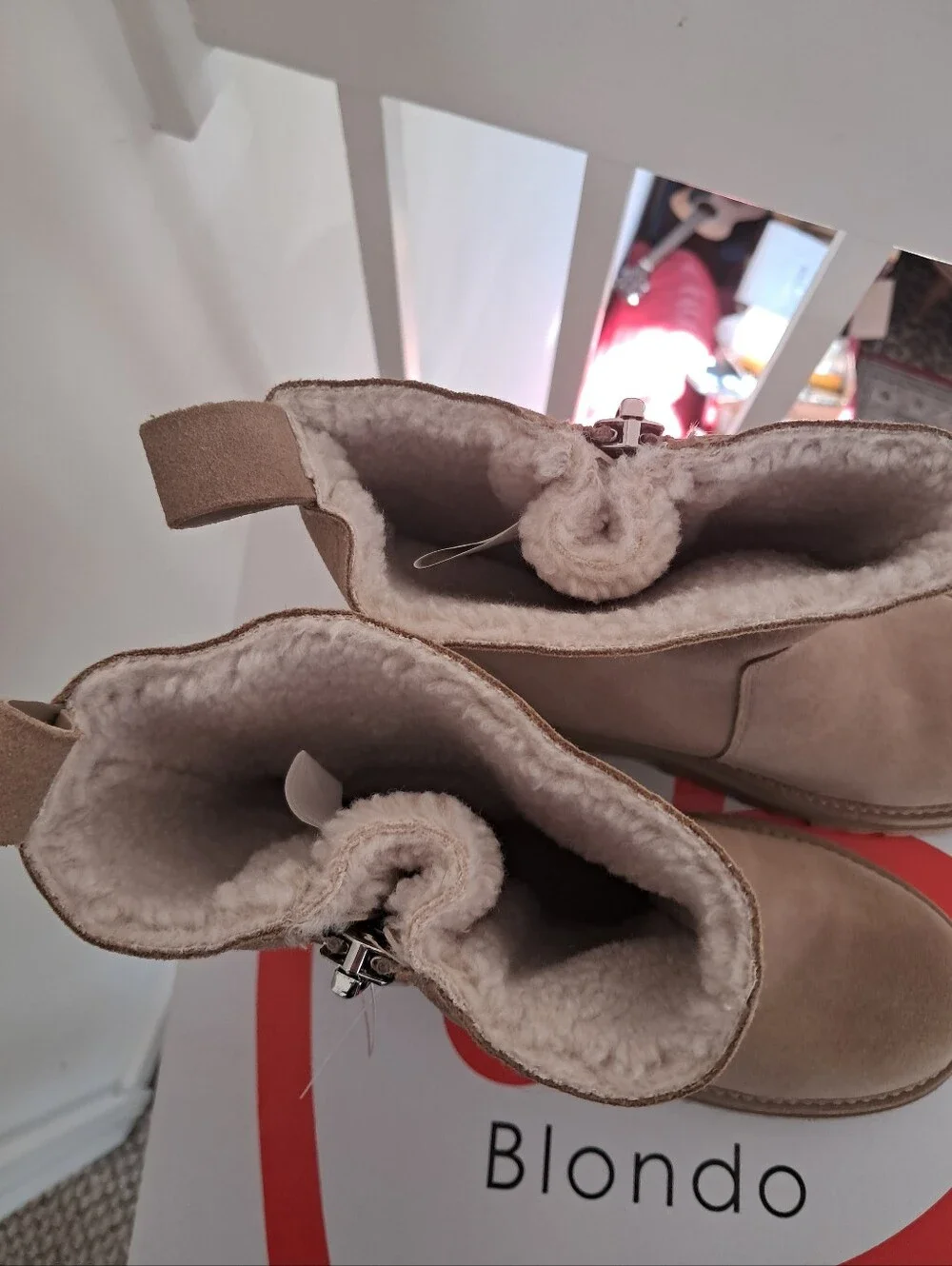Blondo Boots Women's 7.5 Waterproof Burnout Almond Suede Sherpa Lining Cozy